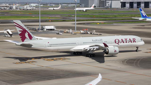 A7-ANI::Qatar Airways